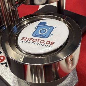 Buttonmaschine ausleihen oder mieten in Ulrichstein, Wartenberg, Willingshausen